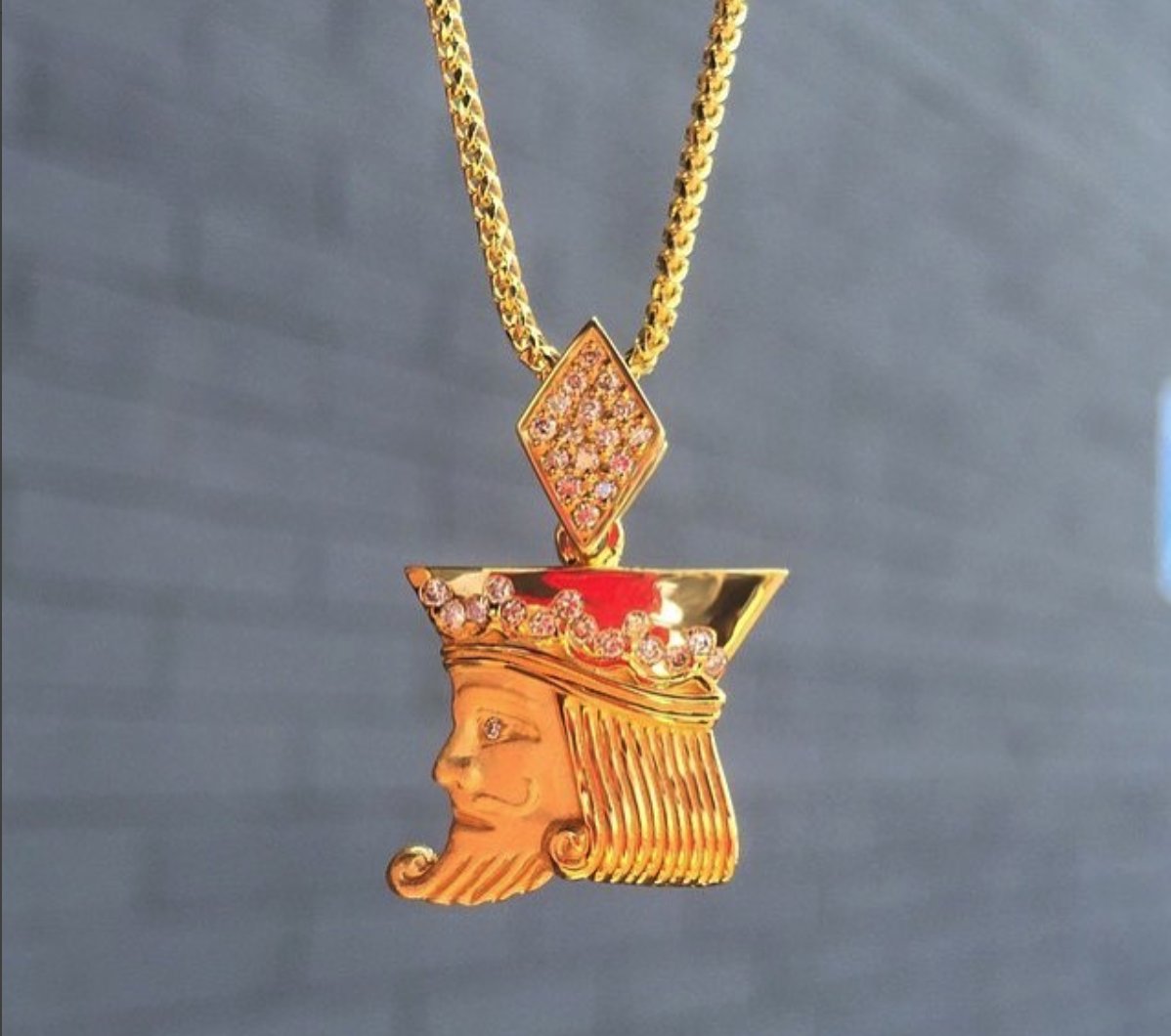 King of Diamonds gold and diamond pendant