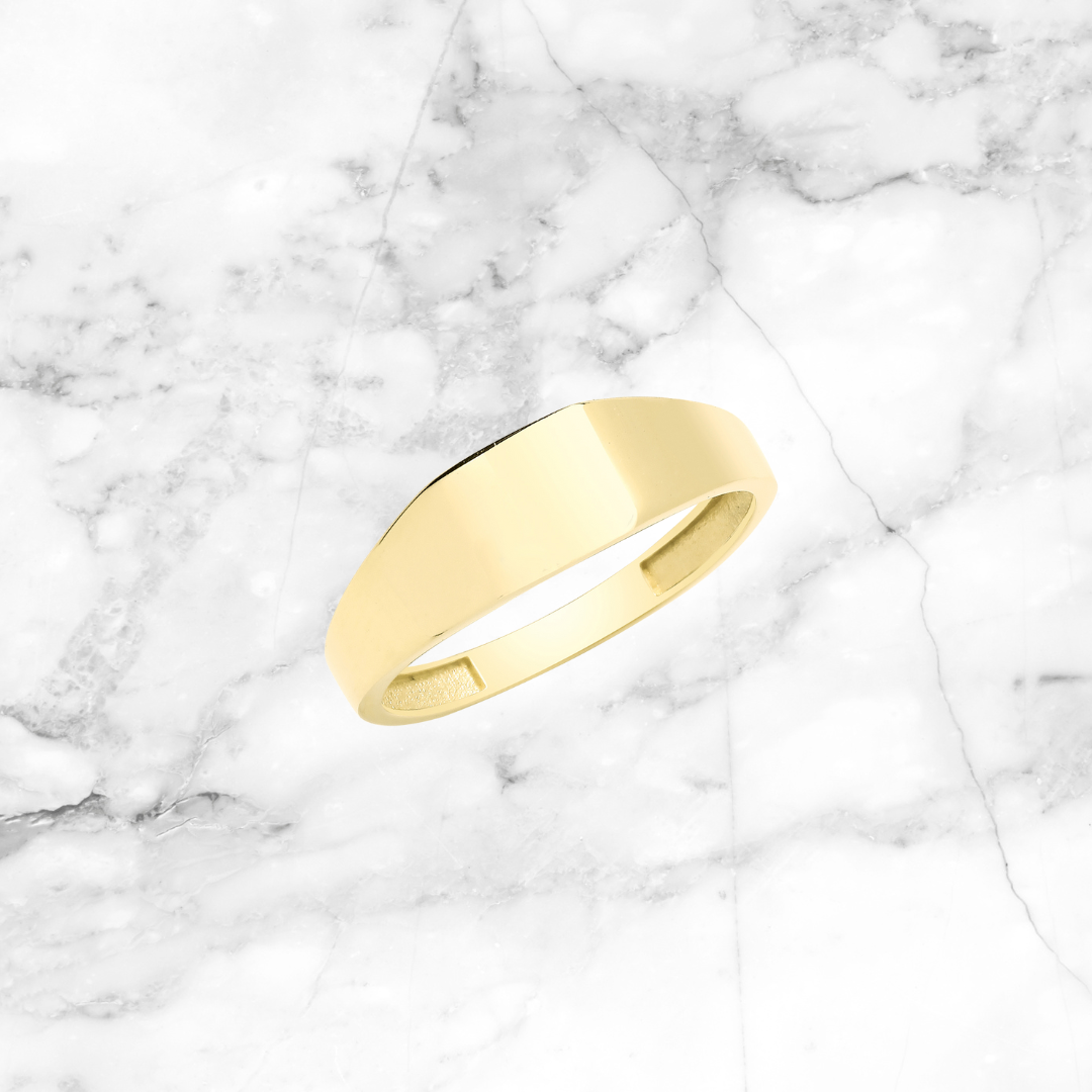 Lightweight Square Signet Ring