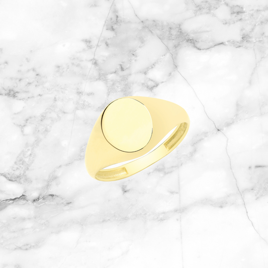 Lightweight Oval Signet Ring