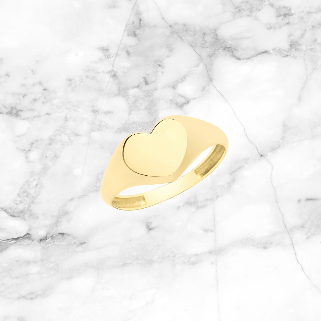 Lightweight Heart Signet Ring